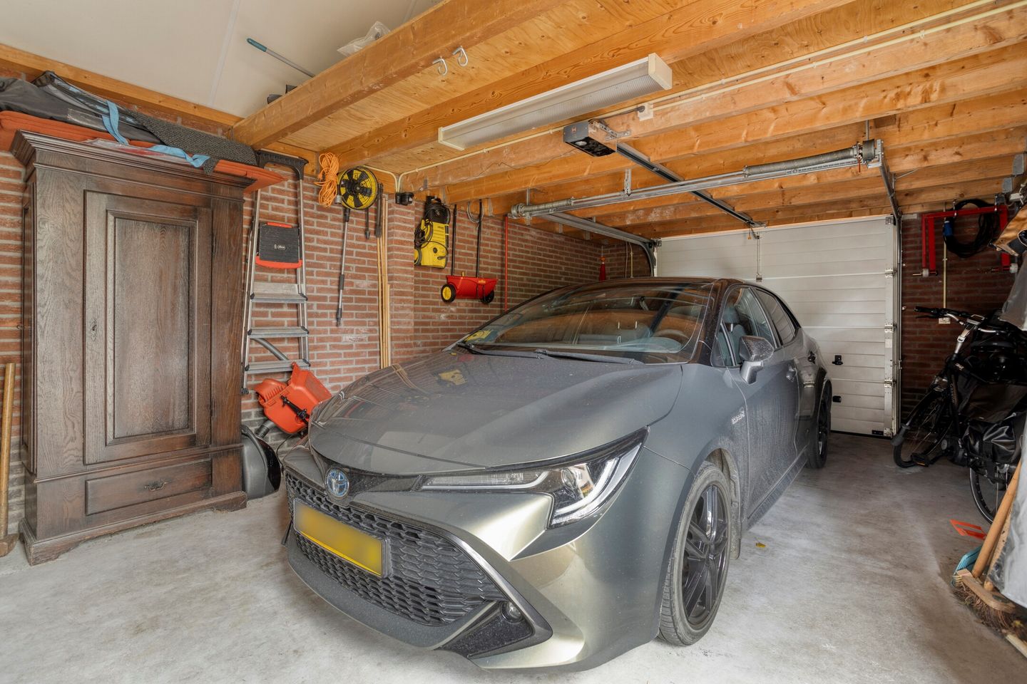 Foto 35 van Donkershoekstraat 8