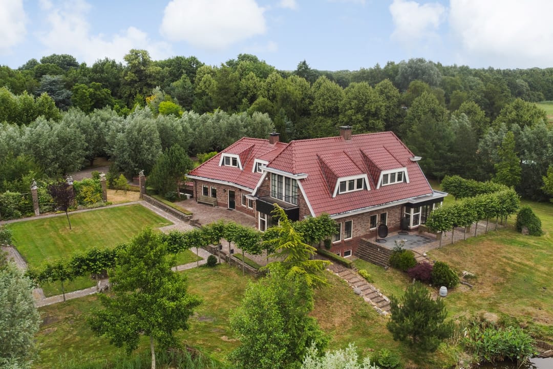 Foto 1 van Eenendertigste Wijk-Zuid 22