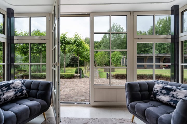 Photo 4 of Eenendertigste Wijk-Zuid 22