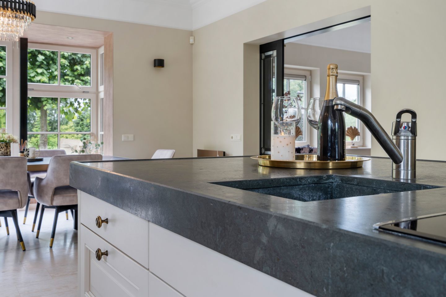 Foto 20 van Eenendertigste Wijk-Zuid 22