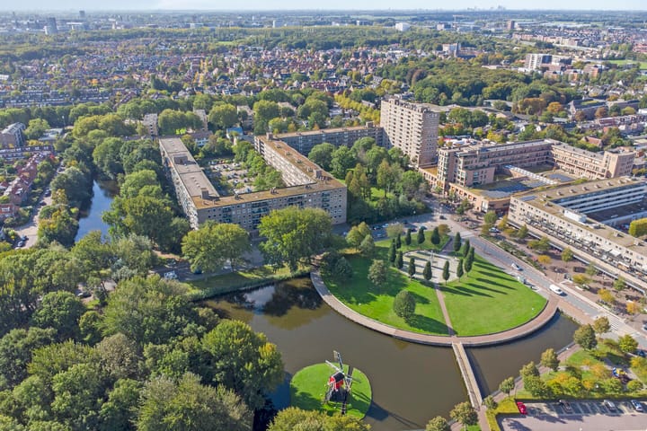 Photo 4 of Aert van Neslaan 644