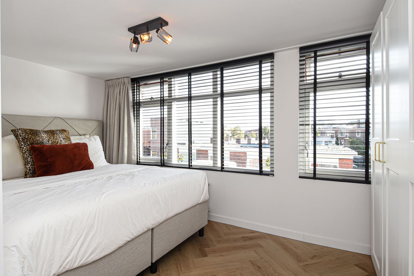 Foto 35 van Pauwstraat 1