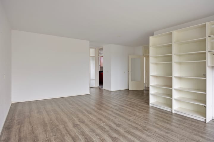 Photo 12 of Aert van Neslaan 644