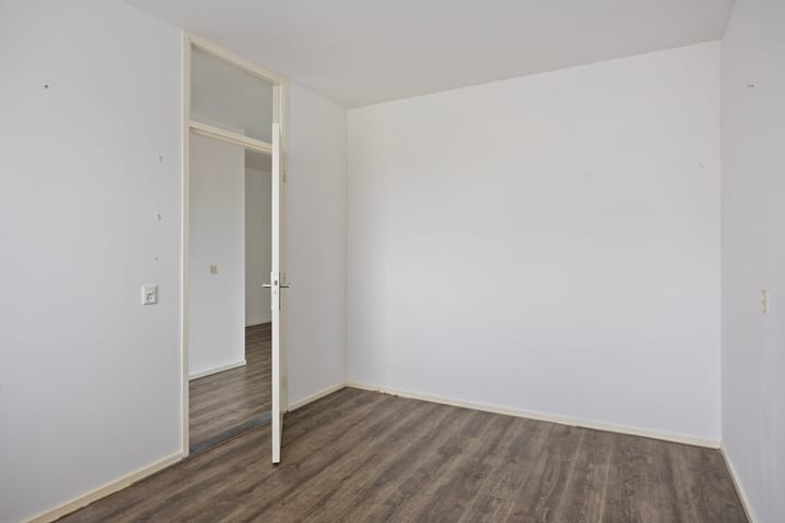 Photo 20 of Aert van Neslaan 644