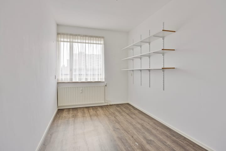 Photo 21 of Aert van Neslaan 644