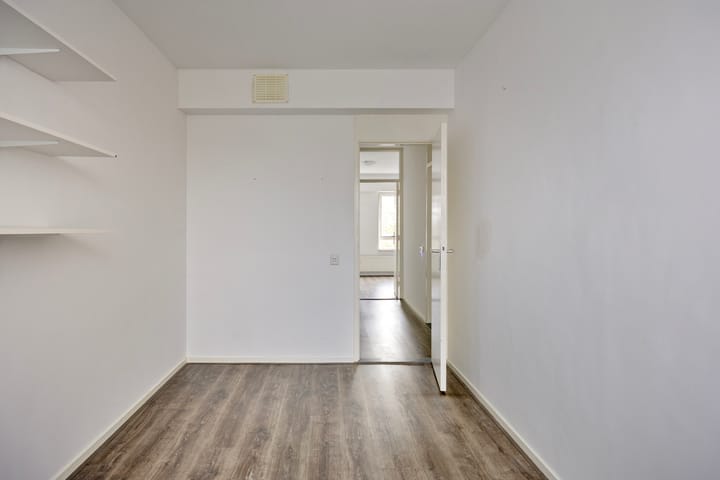 Photo 22 of Aert van Neslaan 644