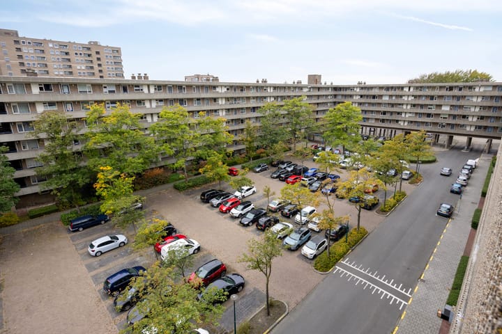 Photo 29 of Aert van Neslaan 644