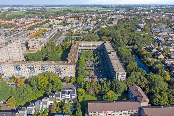 Photo 42 of Aert van Neslaan 644