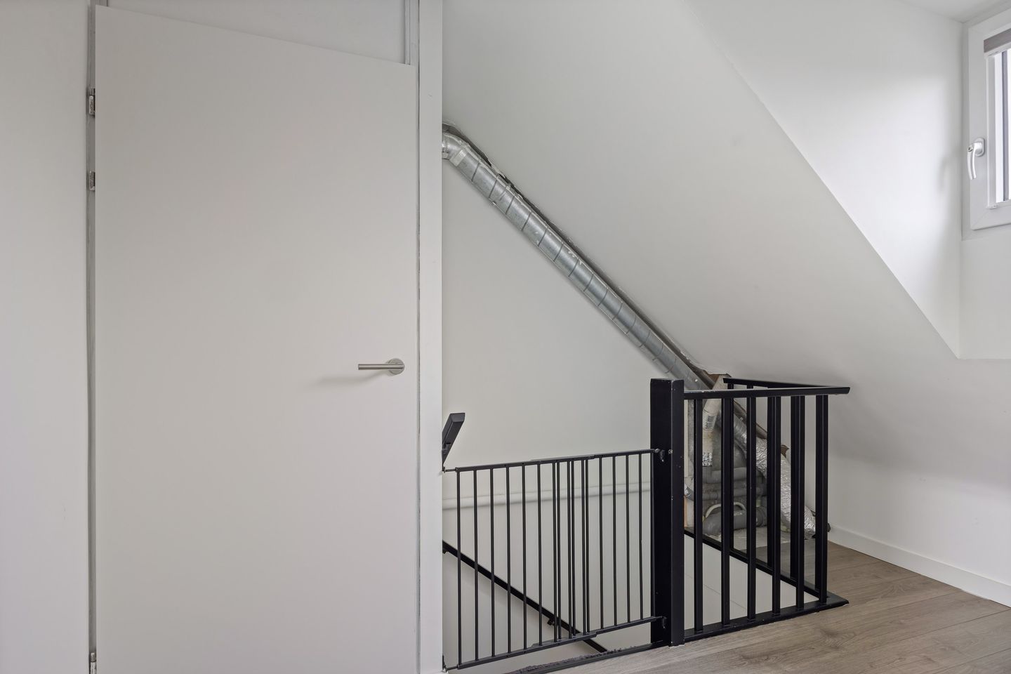 Photo 20 of Chamonixlaan 21