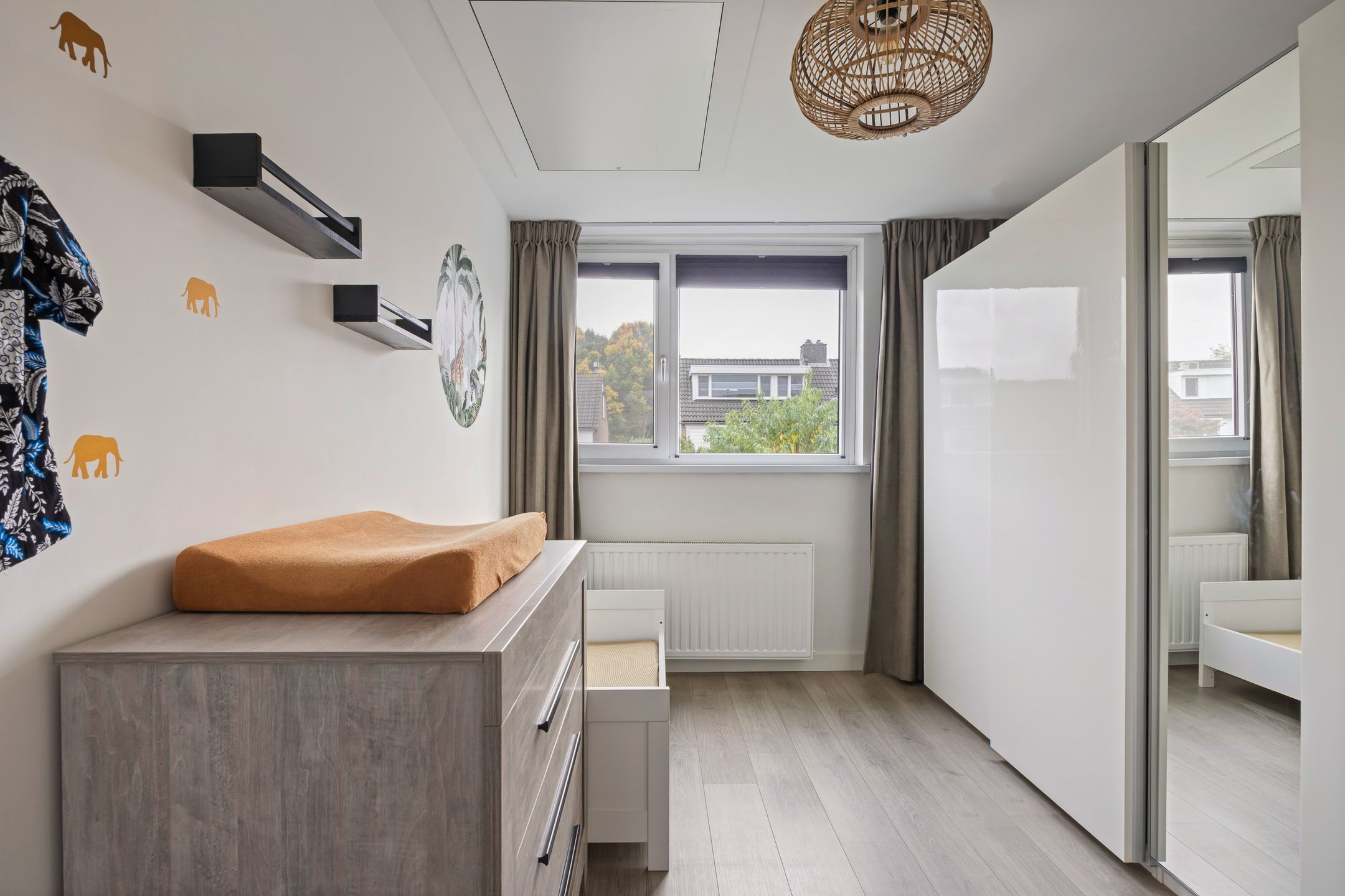 Photo 24 of Chamonixlaan 21