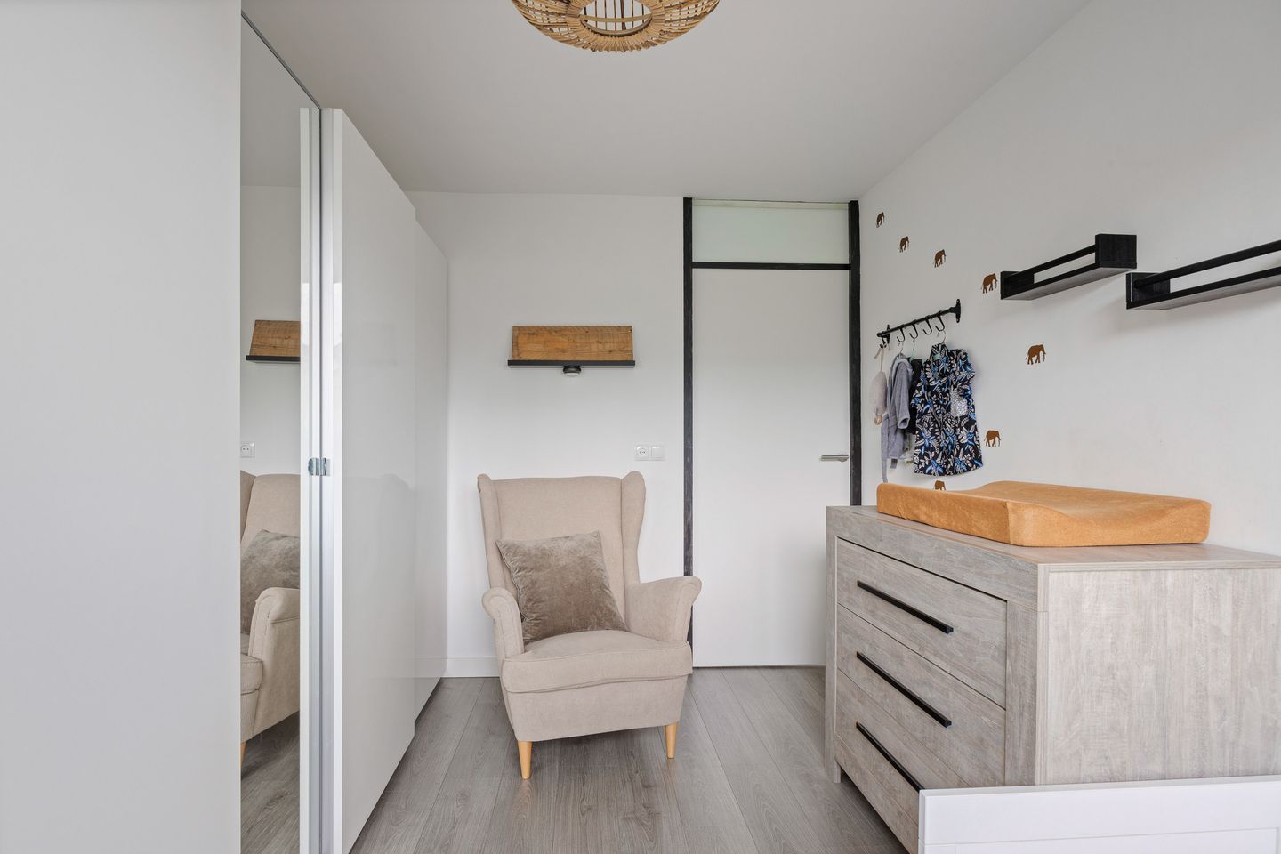 Photo 25 of Chamonixlaan 21