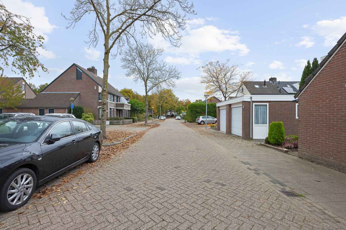 Photo 40 of Chamonixlaan 21