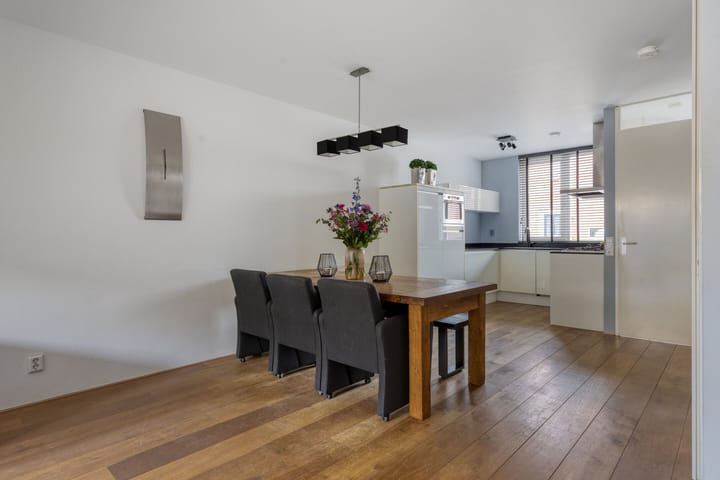 Foto 7 van Zwarte Ring 109