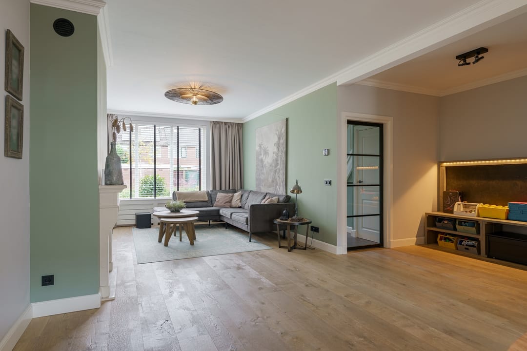 Photo 11 of Fitisstraat 17