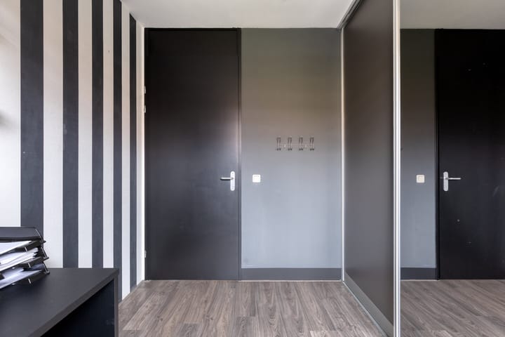 Foto 21 van Zwarte Ring 109