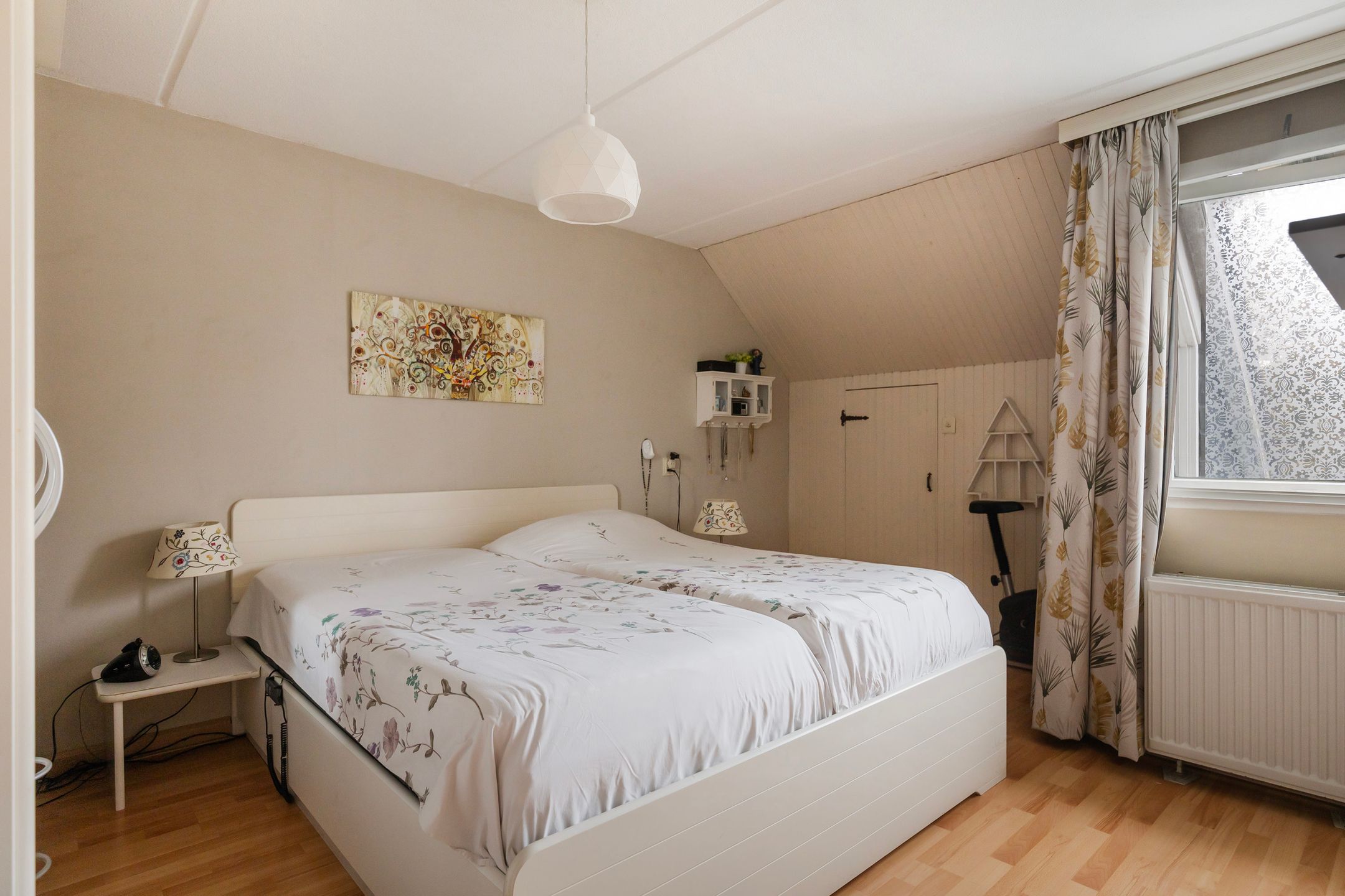 Photo 21 of J.W. Dumonstraat 36