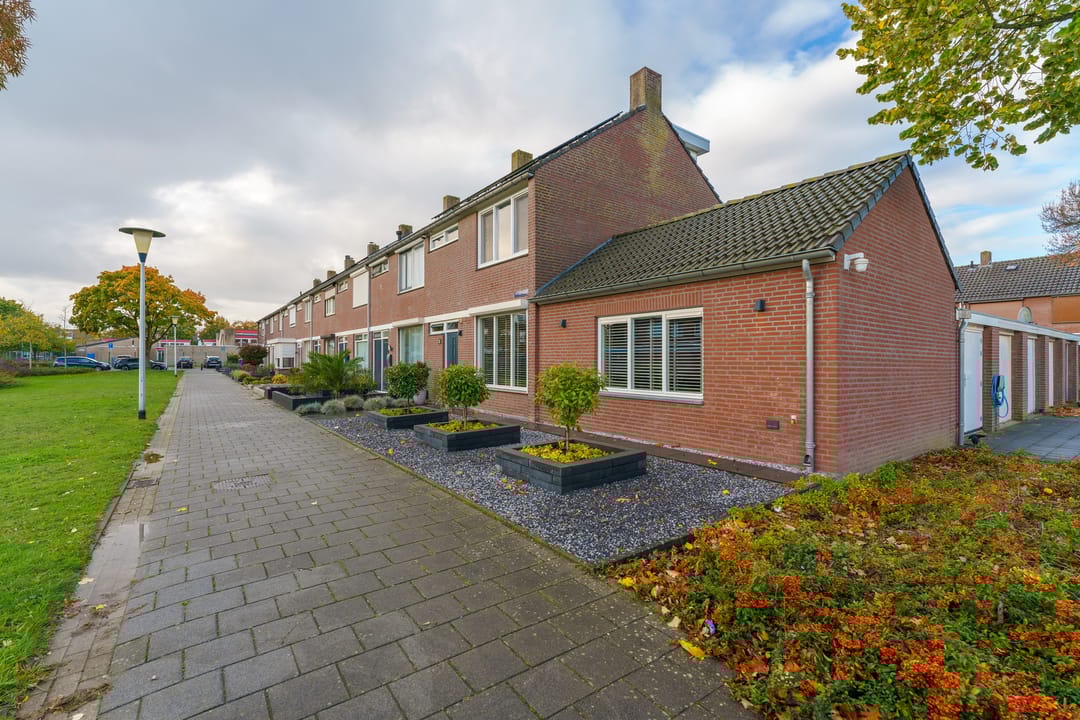 Photo 46 of Fitisstraat 17