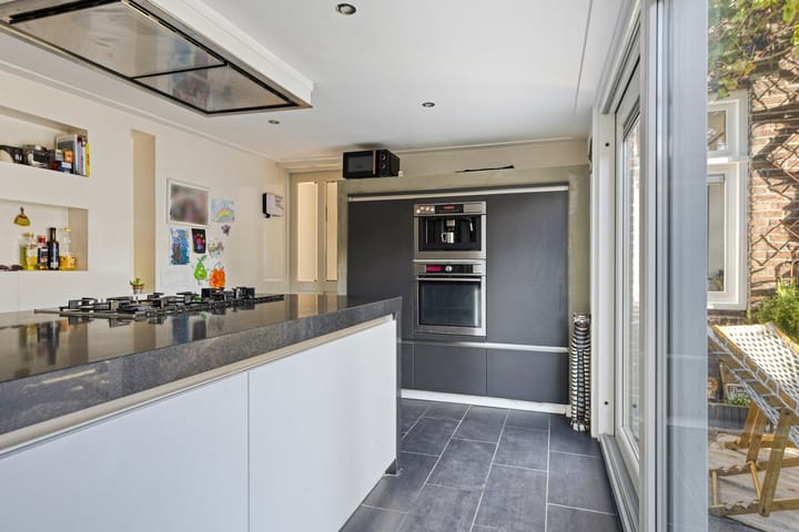 Photo 14 of Sumatrastraat 24