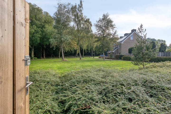 Foto 15 van Breeuwershoeve 138