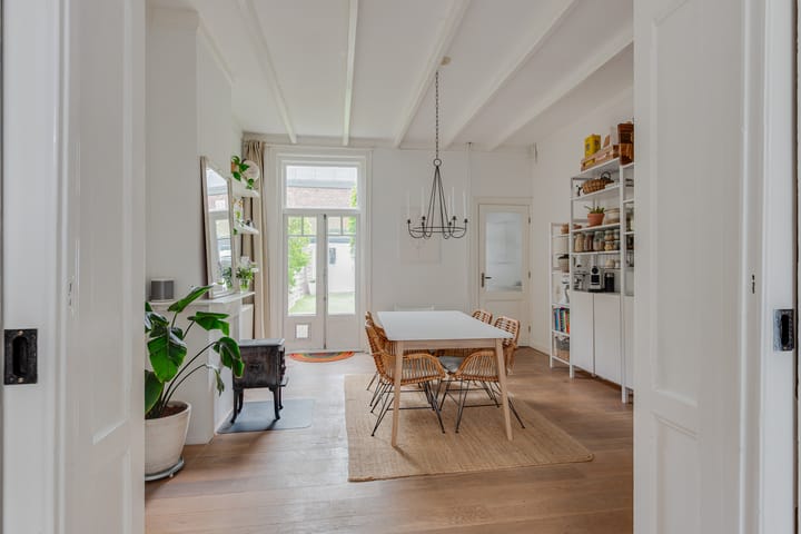 Photo 8 of 1e Nieuwstraat 42