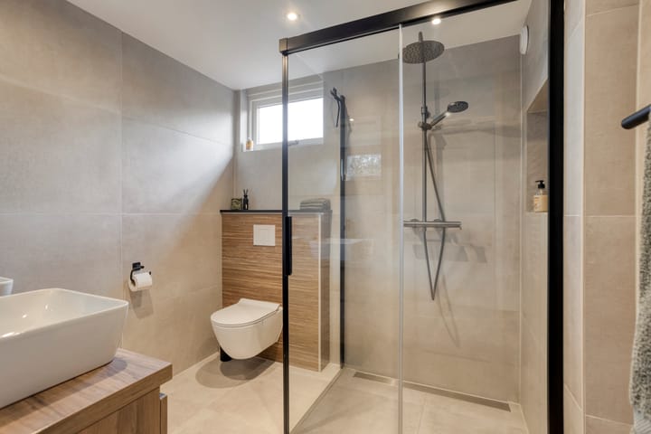 Foto 4 van Dirk van den Burgweg 103