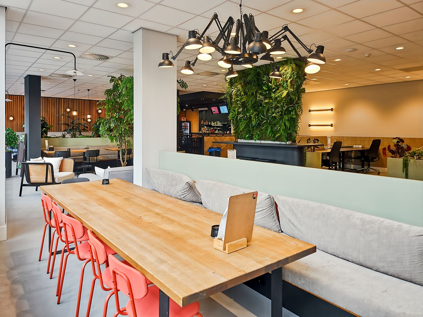 View photo 5 of Havenweg 4