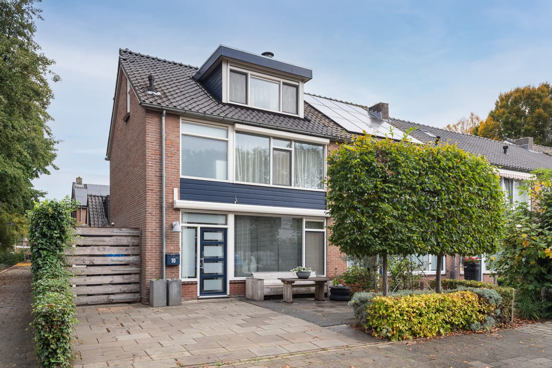 Foto 1 van Mr. Treubstraat 10