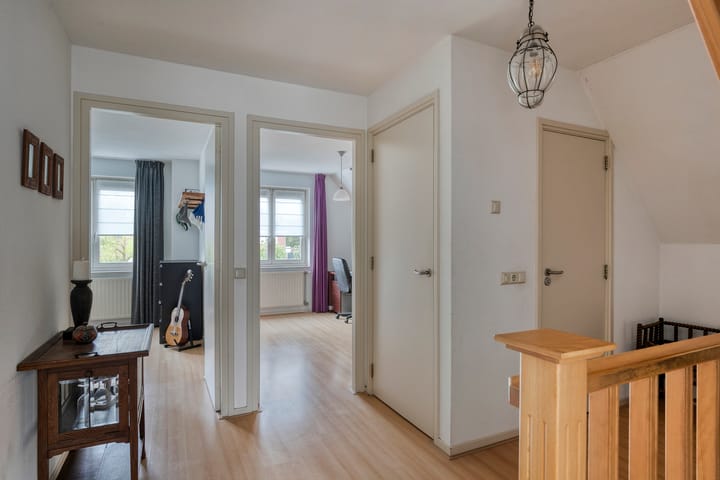 Photo 39 of Van Wassenaarstraat 21