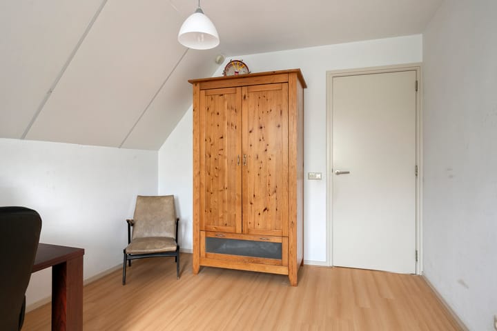 Photo 43 of Van Wassenaarstraat 21