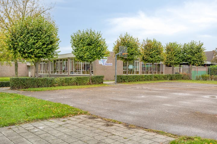 Photo 67 of Van Wassenaarstraat 21