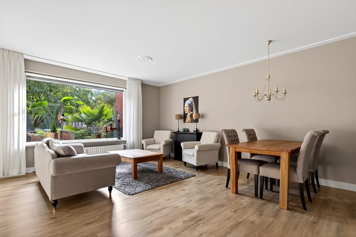 Photo 2 of Heemskerklaan 149