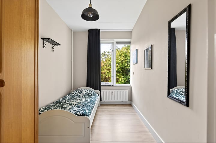 Photo 14 of Heemskerklaan 149