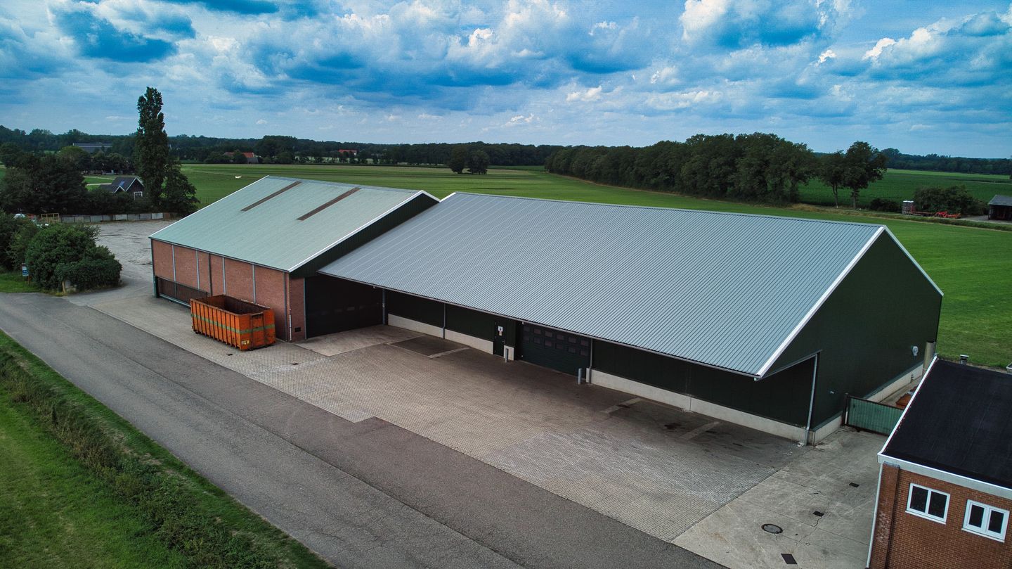 Bekijk foto 2 van Hazenveldsche Molenweg 2