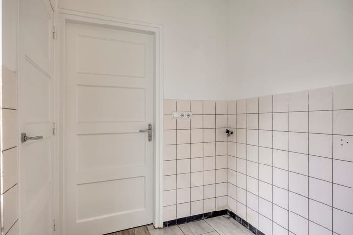 Photo 14 of Vossenstraat 8