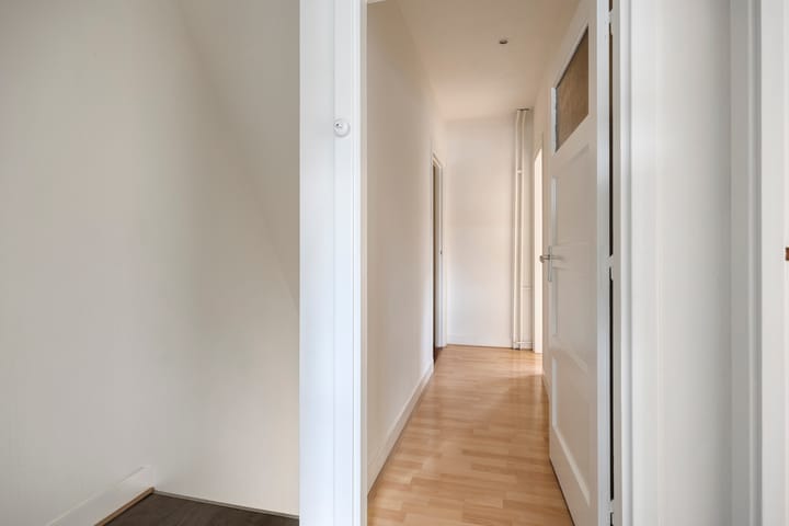 Photo 17 of Vossenstraat 8