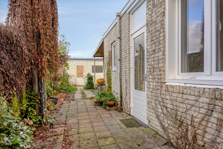 Photo 25 of Vossenstraat 8