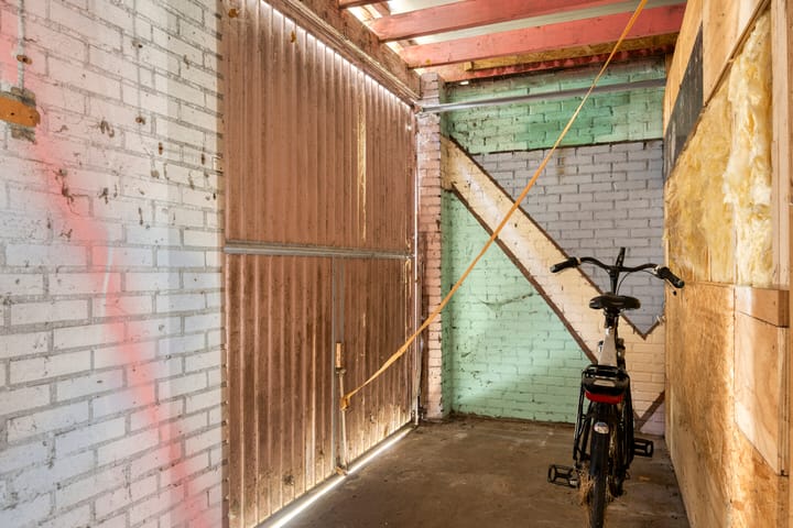 Photo 27 of Vossenstraat 8