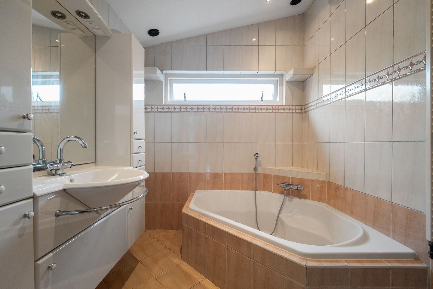 Foto 4 van Bassingracht 32