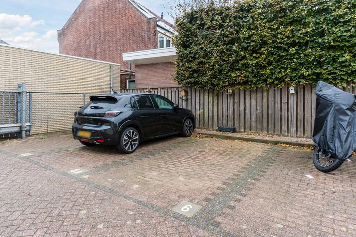 Foto 30 van Bosstraat 6