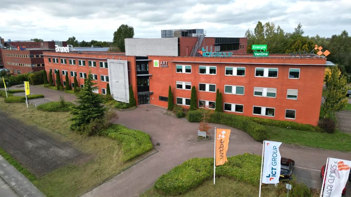 Rozenburglaan 1, Groningen