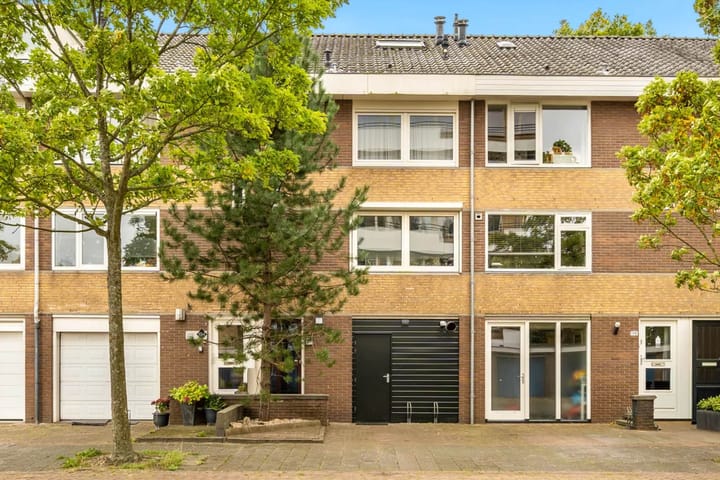 Photo 1 of De Loet 196