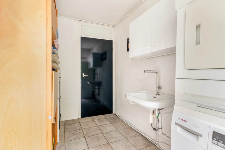 Photo 11 of De Loet 196