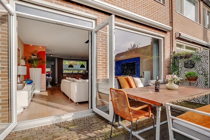 Photo 13 of Weegbree 9