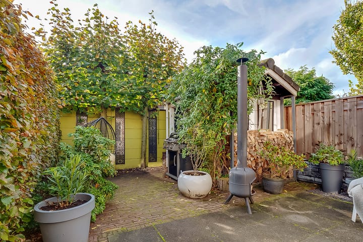 Photo 16 of Weegbree 9