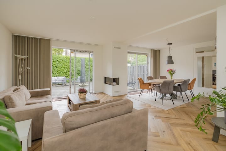 Photo 28 of Langeweg 86