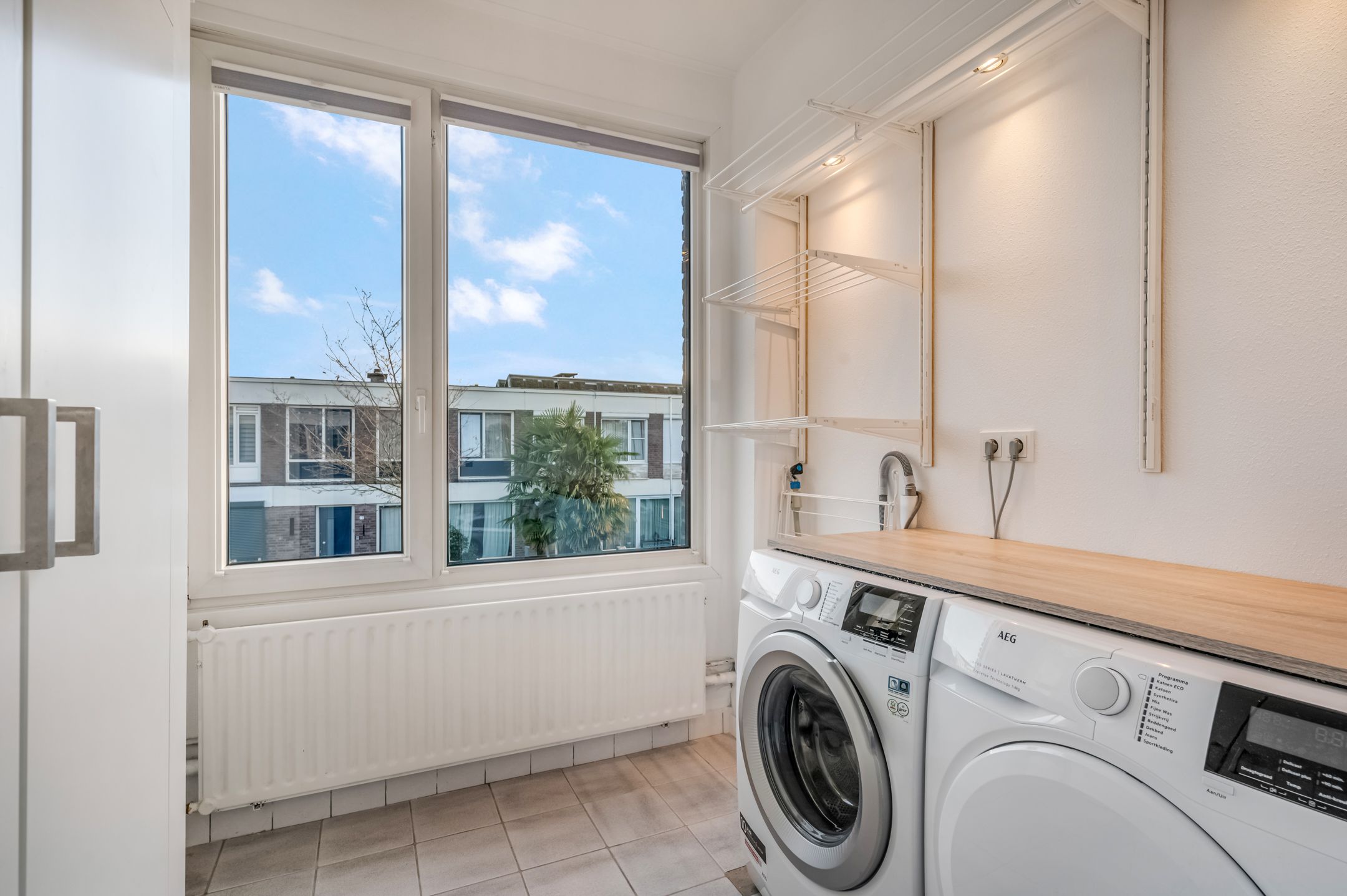 Foto 27 van Esdoornstraat 28