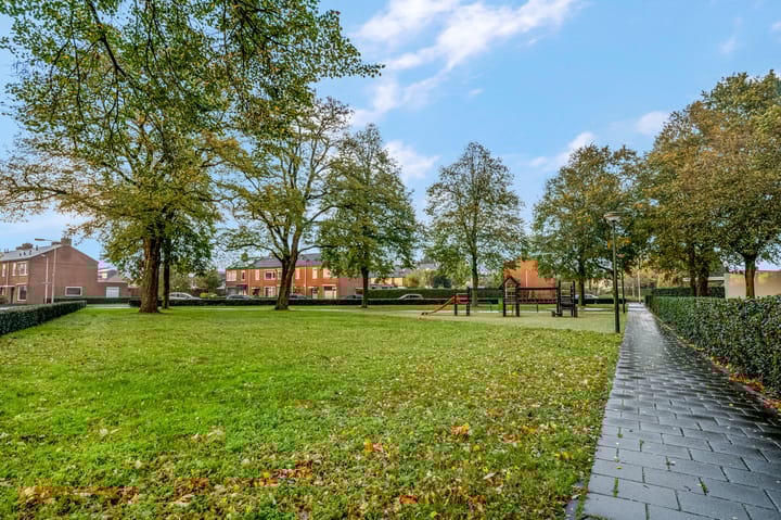 Foto 28 van Esdoornstraat 28