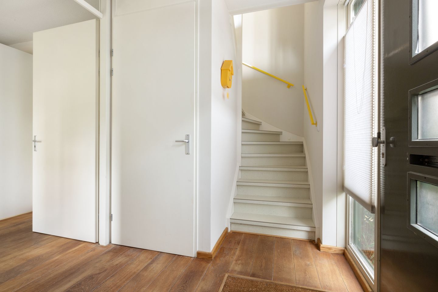 Photo 5 of James Bradleystraat 17