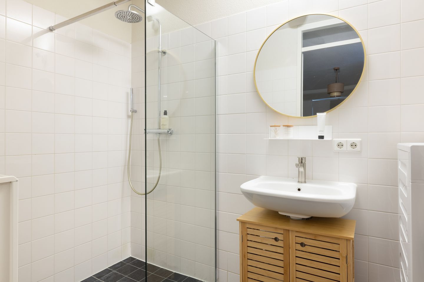 Photo 14 of James Bradleystraat 17