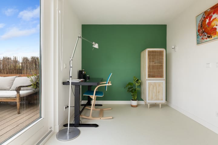 Photo 18 of James Bradleystraat 17